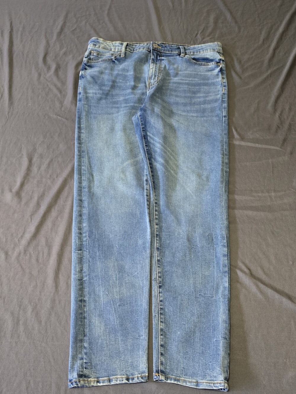 Express Men's Light Blue Straight Jeans